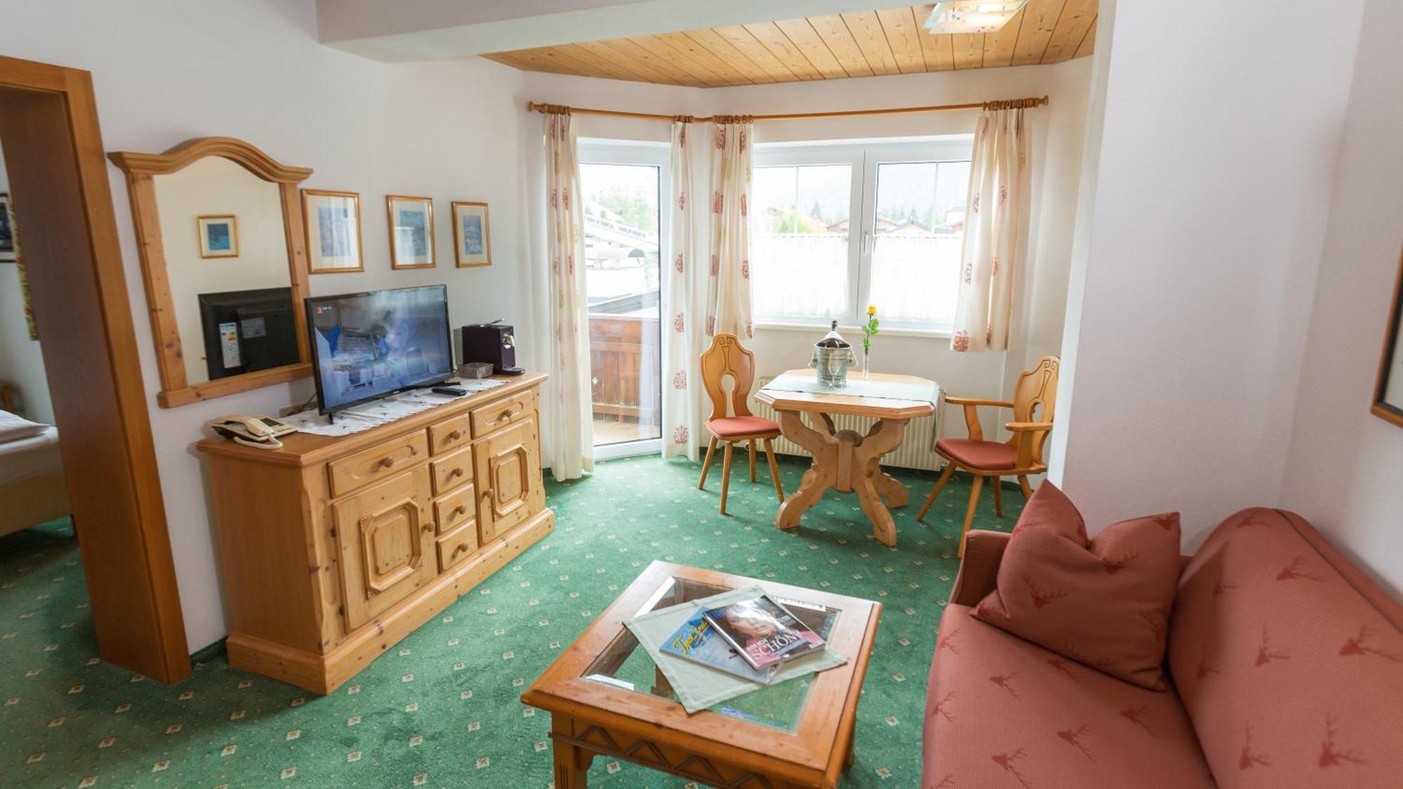 Flat Hotel Seefeld in Tirol Szoba fotó